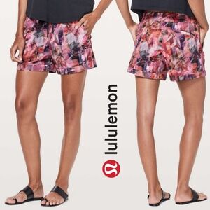 Lululemon Spring Break Away Shorts 4-Way Stretch 3" Inseam, Sun Dazed Multi Pink
